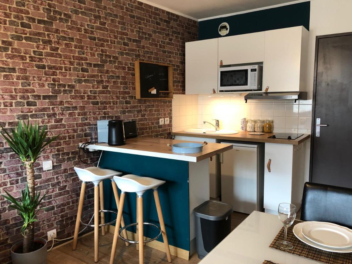 Studio Avec Balcon & Parking Gratuit - Tours Gare المظهر الخارجي الصورة